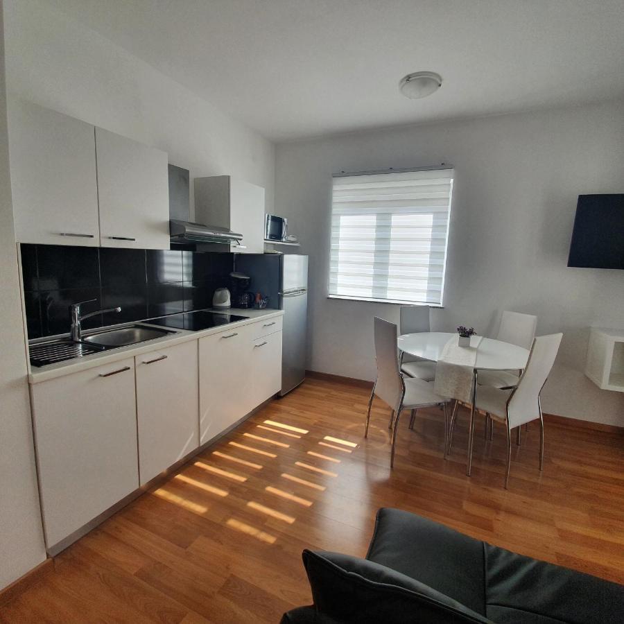 Apartments Marti Murter Extérieur photo