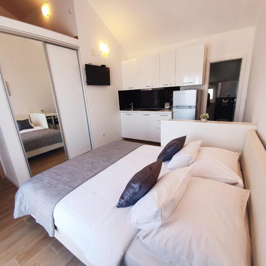 Apartments Marti Murter Extérieur photo